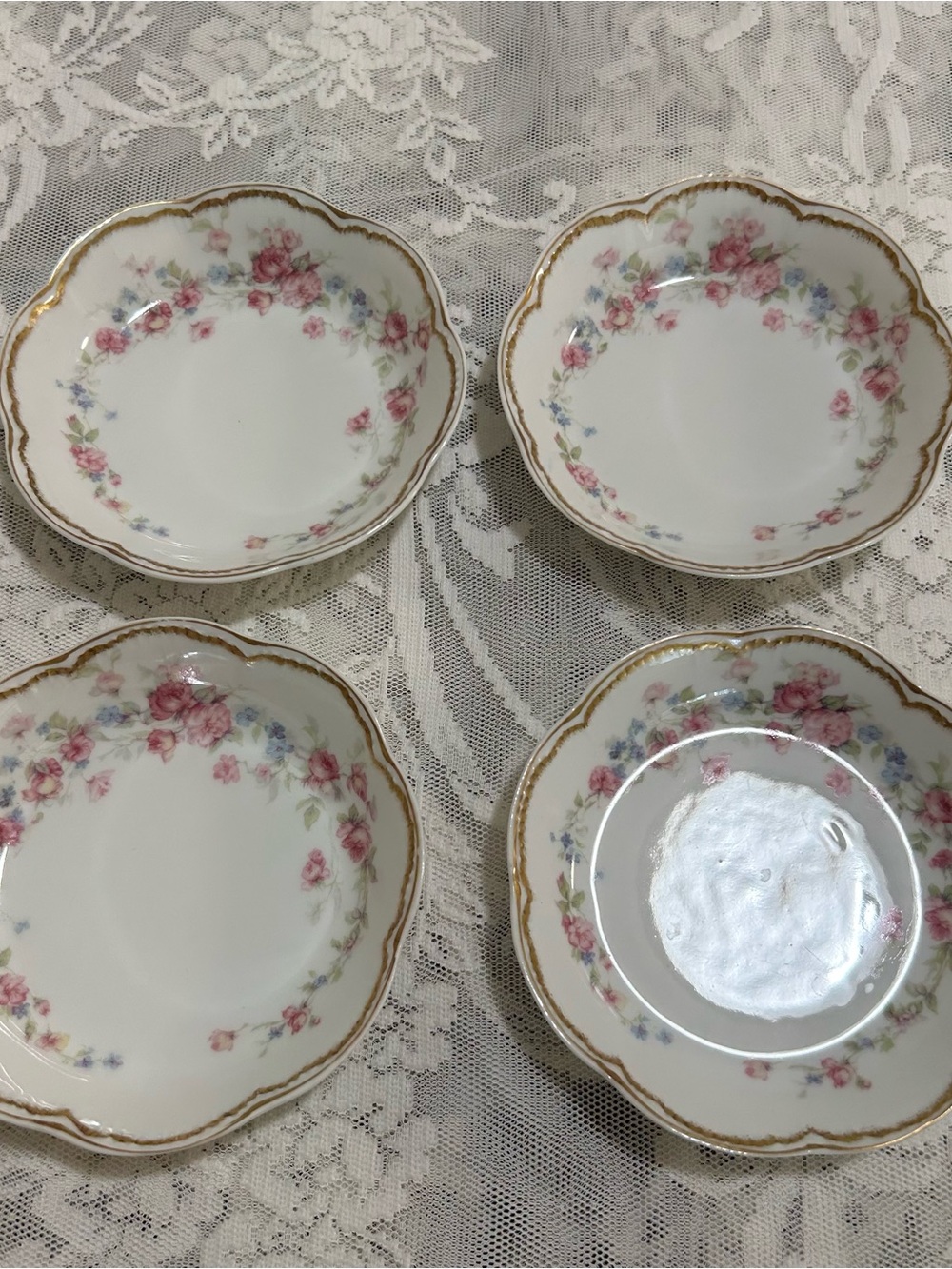 Set of 4 Vintage Haviland Limoges Berry Bowls
